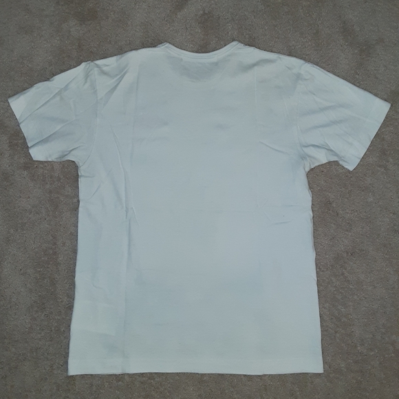 MEN'S COMME DES GARCONS PLAY - HALF POLKA DOT TSHIRT - Picture 4 of 8